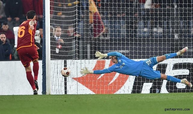 UEFA Avrupa Ligi'nde son 16 turuna kalan takımlar belli oldu!
