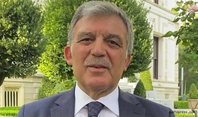 Abdullah Gül: Kendisini 'geleneksel' ve 'yerli' sayan birçok arkadaş 1 Mart Tezkeresi geçsin diye çaba sarfetti