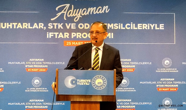 Bakan Özhaseki: “Bin şantiyede 110 bin kişilik orduyla çalışıyoruz”