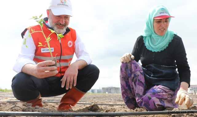 Başkan Çolakbayrakdar, “Projelerimizde kadınlara, her zaman pozitif ayrımcılık yapıyoruz” 