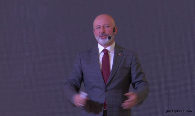 Başkan Çolakbayrakdar: “Şehrin kalbinde yepyeni bir şehir inşa edeceğiz”