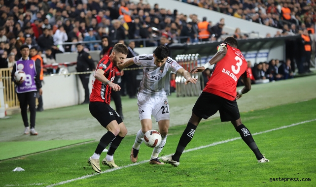 Beşiktaş'a Gaziantep çelmesi! Kartal'dan üst üste 2. yenilgi!