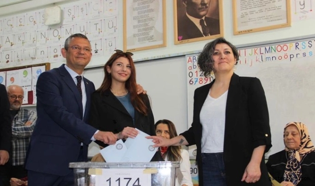 CHP lideri Özgür Özel oyunu kullandı!