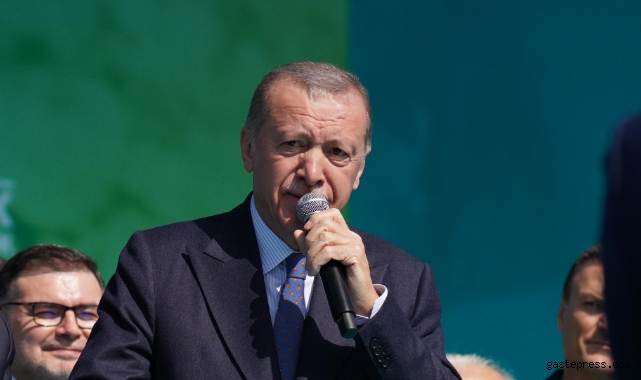 Cumhurbaşkanı Erdoğan, İzmir mitinginde konuştu: "Yüzlerine Atatürk maskesi takıp yan gelip yattılar"