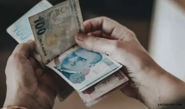 Emekli maaşına seyyanen zam beklerken SGK rakam açıkladı! 