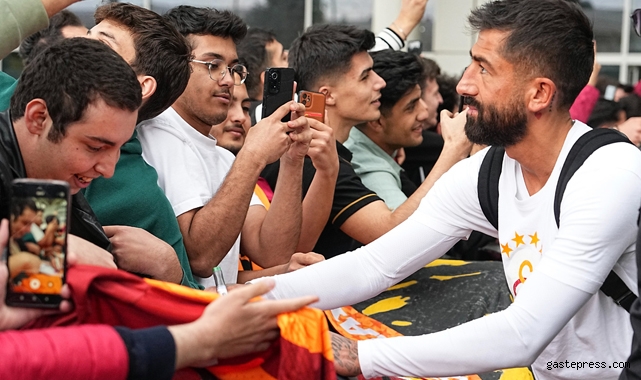 Galatasaray kamp için Antalya'ya gitti!