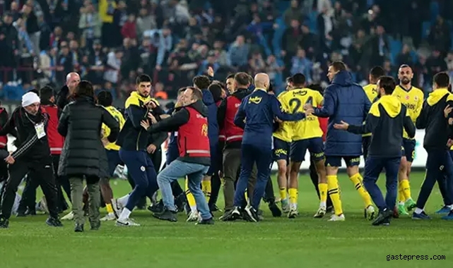 Trabzonspor-Fenerbahçe maçının disiplin sevkleri gelecek haftaya kaldı! 
