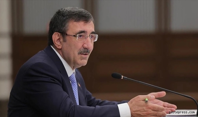 Cumhurbaşkanı Yardımcısı Cevdet Yılmaz duyurdu: Emekliler için özel çalışma!