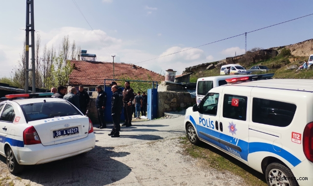 Kayseri’de 2 genç evde ölü bulundu!