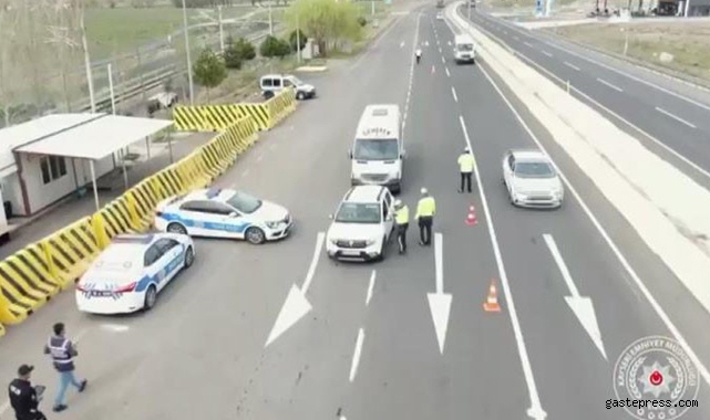 Kayseri’de yollarda bayram tedbirleri arttı!
