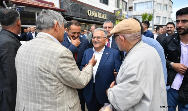 Akar ile Büyükkılıç, Pınarbaşı esnafıyla bir araya geldi!