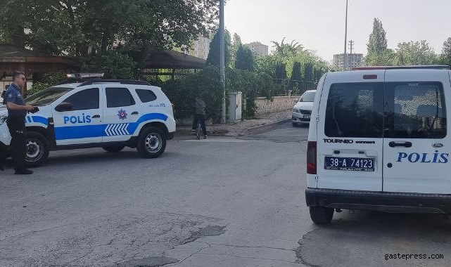 Boşanma aşamasındaki eşinin yüzünü cam parçasıyla kesti!