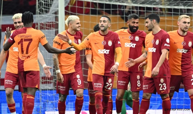 Galatasaray Fenerbahçe'nin rekorunu kırdı!