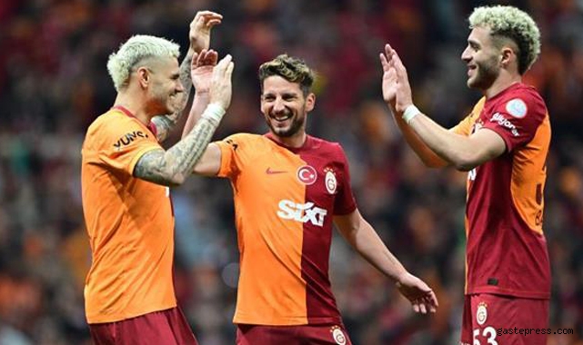 Galatasaray tek kulvara düştü! Süper Lig'e ağırlığını koydu!