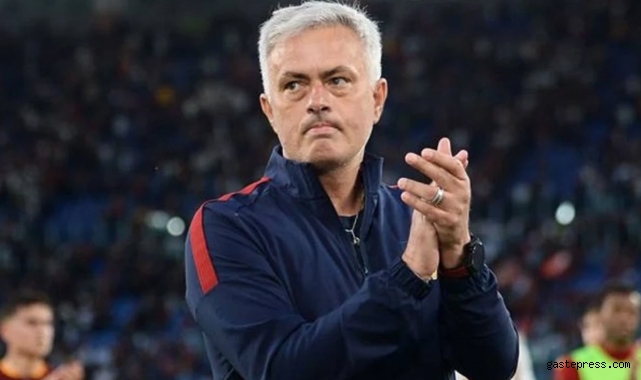 Jose Mourinho'nun Fenerbahçe ile anlaşmaya vardığı iddia edildi! 