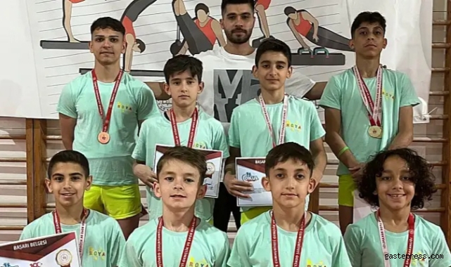 Kayseri Kadir Has Ortaokulu Öğrencileri Bolu'da Türkiye Şampiyonu Oldu!