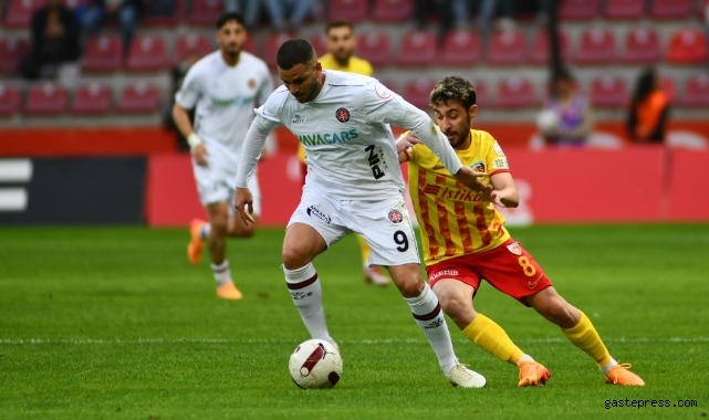 Kayserispor ve Fatih Karagümrük Arasındaki Heyecan Dolu Beraberlik: 2-2