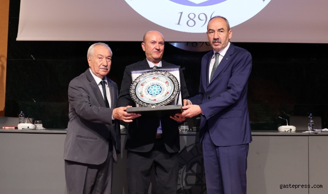  Kültepe Kazı Başkanı Prof. Dr. Kulakoğlu, Kayseri Ticaret Odası Meclis Toplantısında Konuk Oldu!