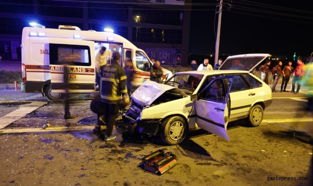 Trafik Kazası Sonucu 3 Kişi Ağır Yaralandı!