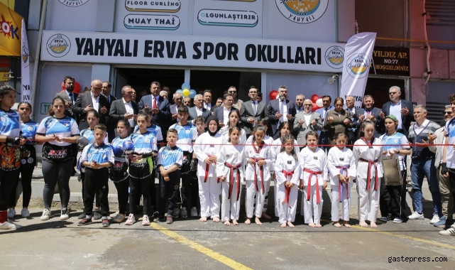 Yahyalı ERVA Spor Okulu, Vali Çiçek'in Katılımıyla Açıldı!