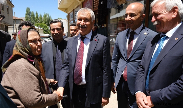 Zeydan Karalar, Pınarbaşı’nda tekrarlanacak seçim öncesi Deniz Yağan’a destek verdi!