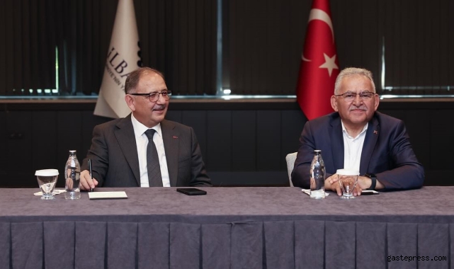 Başkan Büyükkılıç, Bakan Özhaseki ile çalışmaları değerlendirdi!