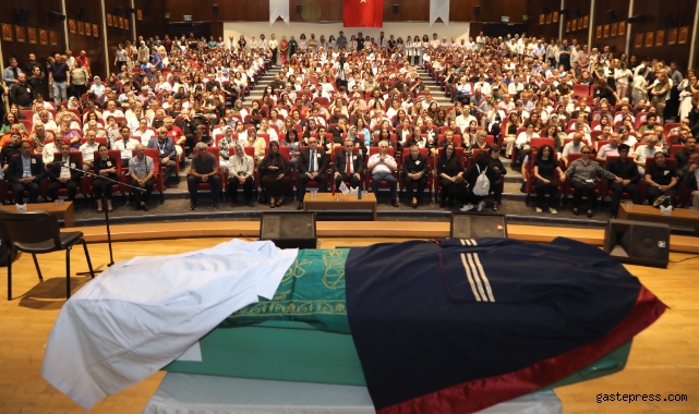 ERÜ’de vefat eden Öğretim Üyesi Prof. Dr. Güneş için tören düzenledi!