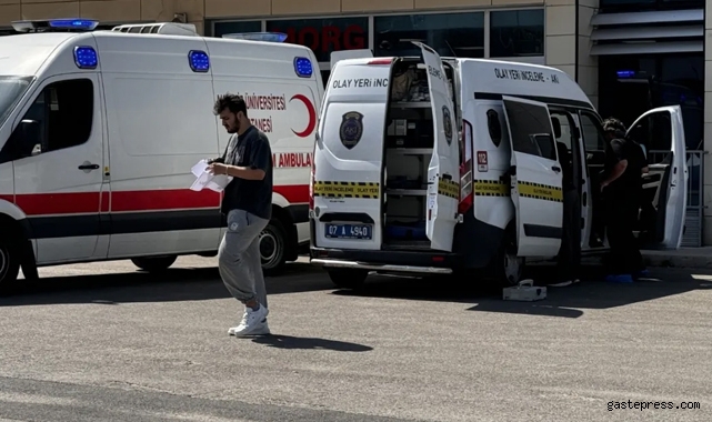 Kavgayı ayırmak isterken bıçaklanan güvenlik görevlisi hayatını kaybetti!