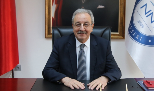 NNYÜ Rektörü Prof. Dr. Ahmet Fazıl Özsoylu, YKS'de Öğrencilere Başarılar Diledi!