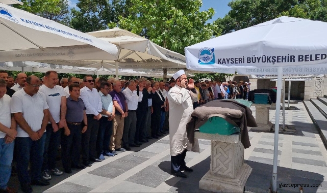 Suat Kösehaliloğlu son yolculuğuna uğurlandı!