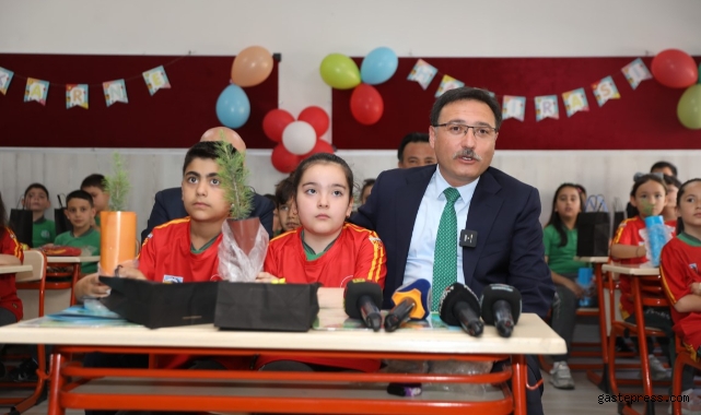 Vali Çiçek: "Kayseri'de Eğitimde Altın Bir Yıl Geçirdik"