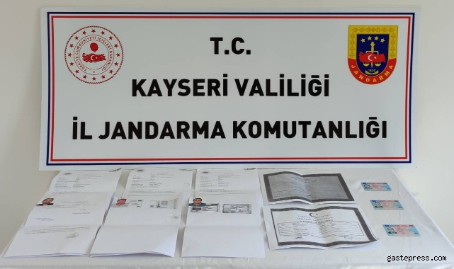 Yahyalı'da Ehliyet Sınavında Sahtekarlık Operasyonu: (4) Kişi Gözaltına Alındı!