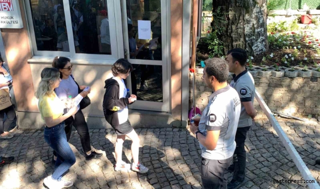 YKS’nin ikinci oturumu AYT başladı!