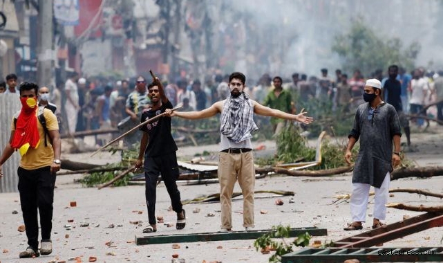 Bangladeş’teki protestolarda can kaybı yükseldi!