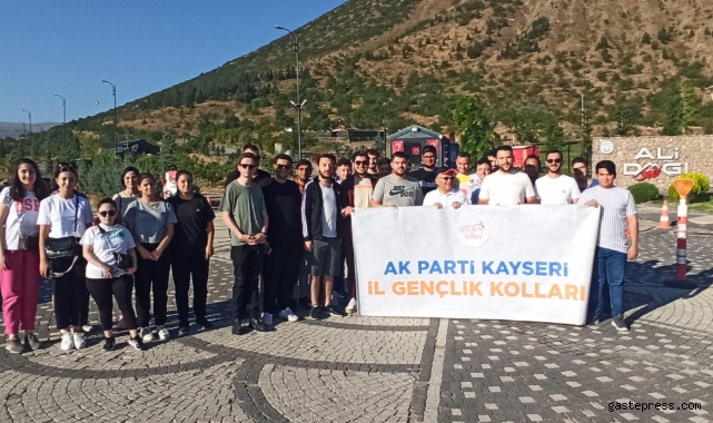Başkan Büyükkılıç’tan gençlerle Ali Dağı’nda sağlıklı başlangıç!
