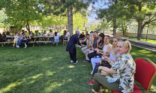 Büyükşehir Kariyer Merkezi’nde ‘kahve buluşmaları’