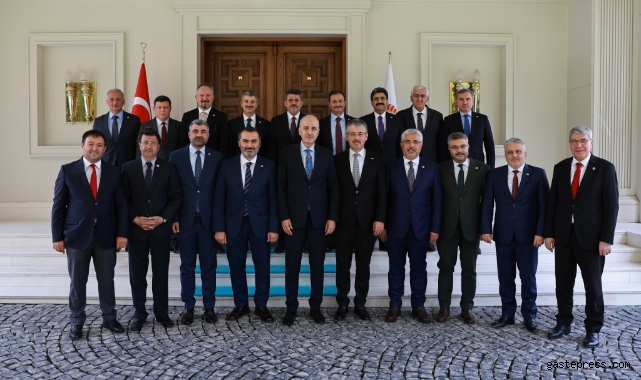 Çopuroğlu, Kurtulmuş'u ziyaret etti; yasaları görüştü!
