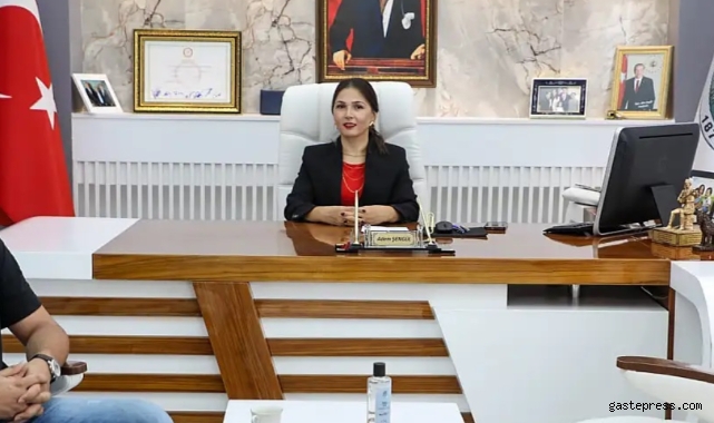 Hurşit Dede'nin Kızı Şerife Dede Parlak, Develi Belediyesi Başkan Yardımcısı Oldu!