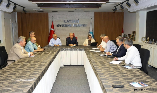 Kayseri Büyükşehir Belediyesi’nde “Yatırım ve Hizmet” Zirvesi Düzenlendi!