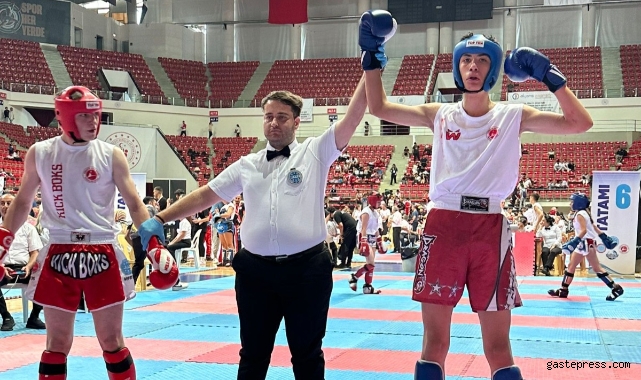 Kickboks'ta Kayseri'ye 7 Türkiye şampiyonluğu!