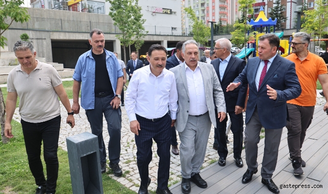 "Türkiye’ye Yayıldı" Kayseri Valisi Gökmen Çiçek'ten Talas Belediye Başkanı Mustafa Yalçın'ın Örnek Projelerine Övgü