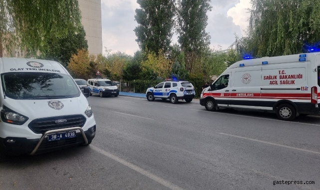 Akrabaların kavgası kanlı bitti: 1 yaralı!