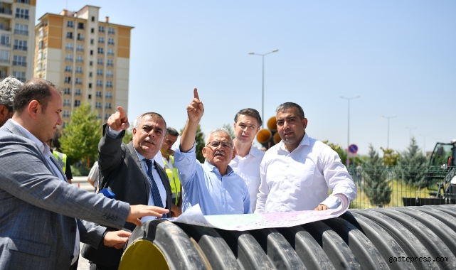 Başkan Büyükkılıç, 10 Milyon TL'lik Yağmur Suyu Hattı Yatırımını İnceledi!