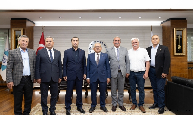 Büyükkılıç’tan CHP İl Başkanı ve İlçe Belediye Başkanları ile Yatırım ve Değerlendirme Toplantısı!