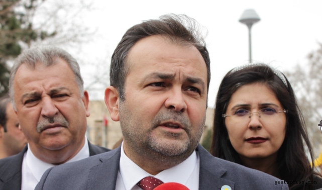 İYİ Partili Göker Gözütok’tan Instagram Erişim Engeline Tepki!