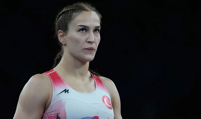 Milli güreşçi Buse Tosun Çavuşoğlu, Olimpiyat Oyunları'nda bronz madalya kazandı!