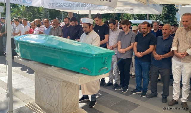 Sokak ortasında öldürülen şahıs toprağa verildi!