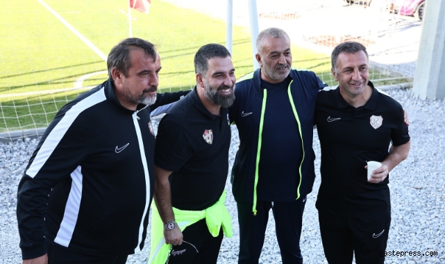 Arda Turan'dan Yüksek İrtifa Kamp Merkezi'ne övgü dolu sözler!