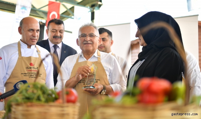 Başkan Büyükkılıç: "1 ton sucuk döner ile bir ilke imza atıyoruz"