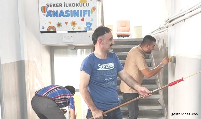 El birliğiyle okullarını yenilediler!
